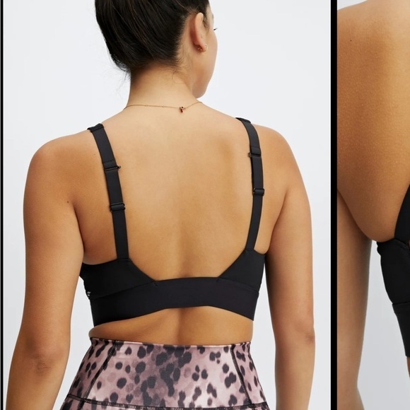 NWT Fabletics All Day Every Day Sports Bra - Picture 4 of 13